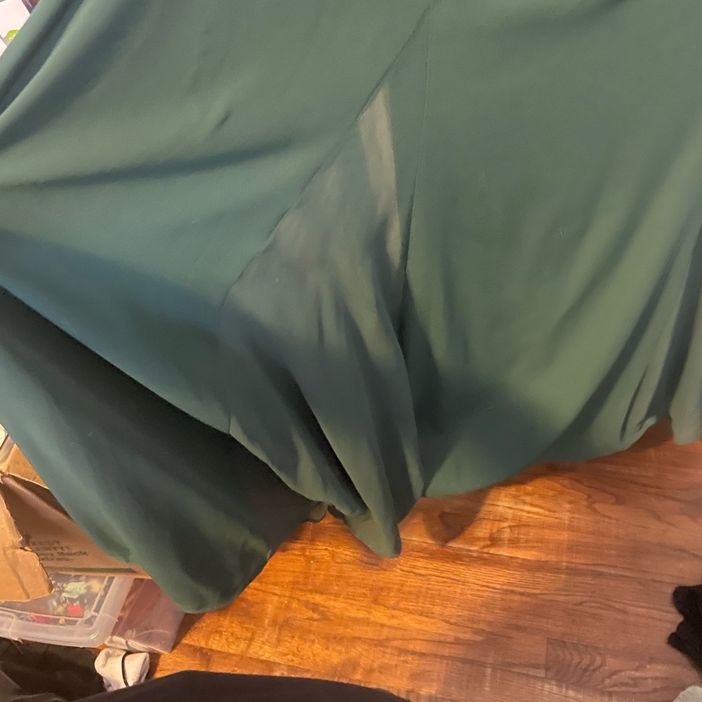 Green Vera wang dress - Picture 3 of 4